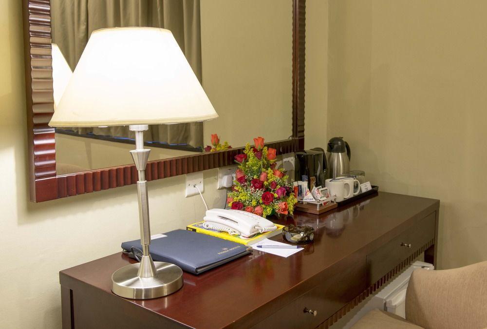 Protea Hotel Lusaka Cairo Road Zewnętrze zdjęcie